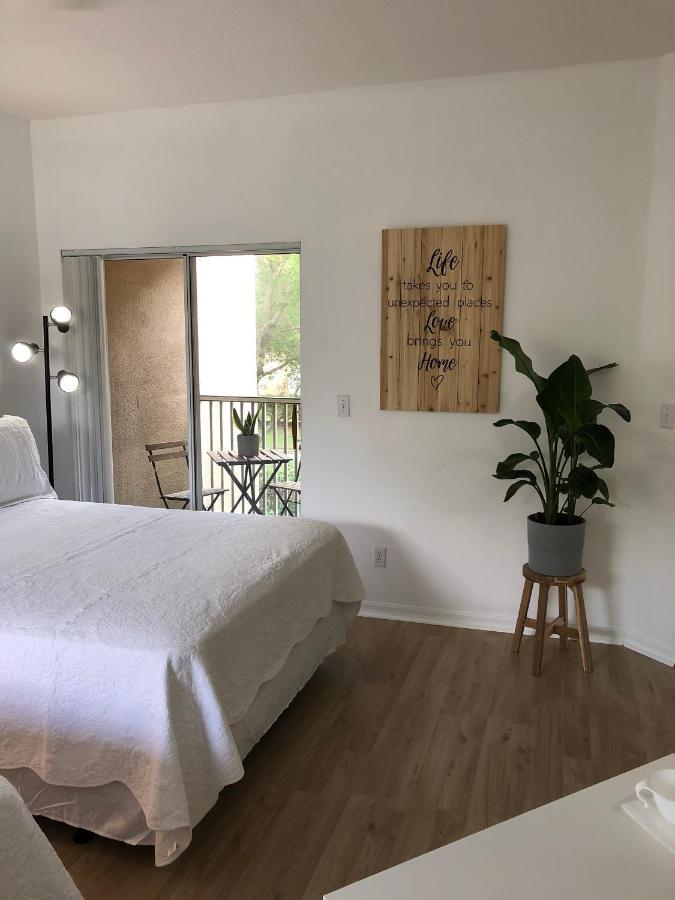 Sweet Spot In Pga Village 2 Beds B Apartment
